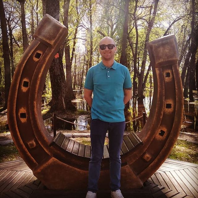 mr.vkis в LOOKY. . null