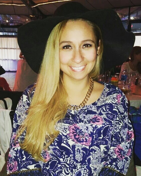 clauditaaok в LOOKY. . null