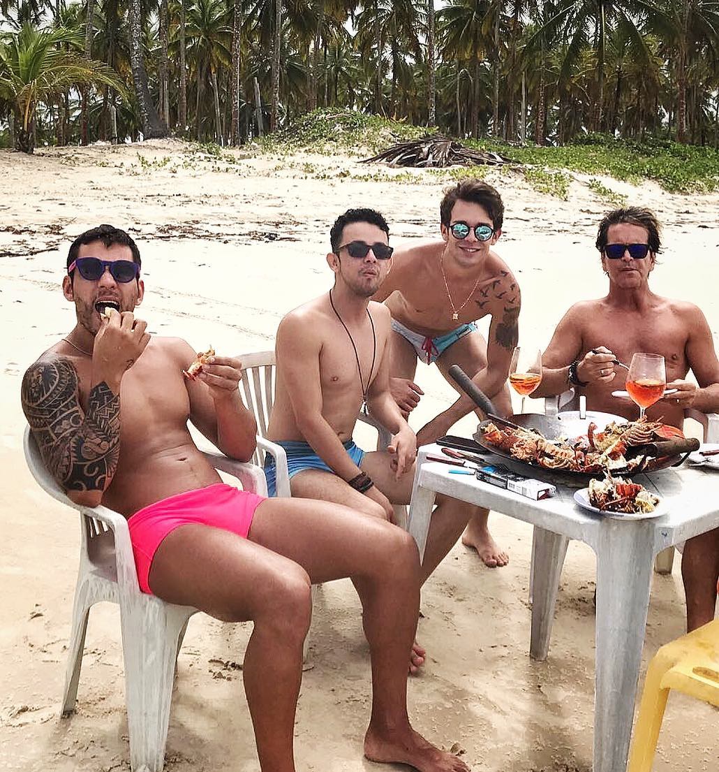 wuderlanrosa в LOOKY. #praia,#bahia,#vivendoeaprendendo,#portoseguro,#belmonte,#amigos,#vidaquesegue. O gostoso da praia, ...