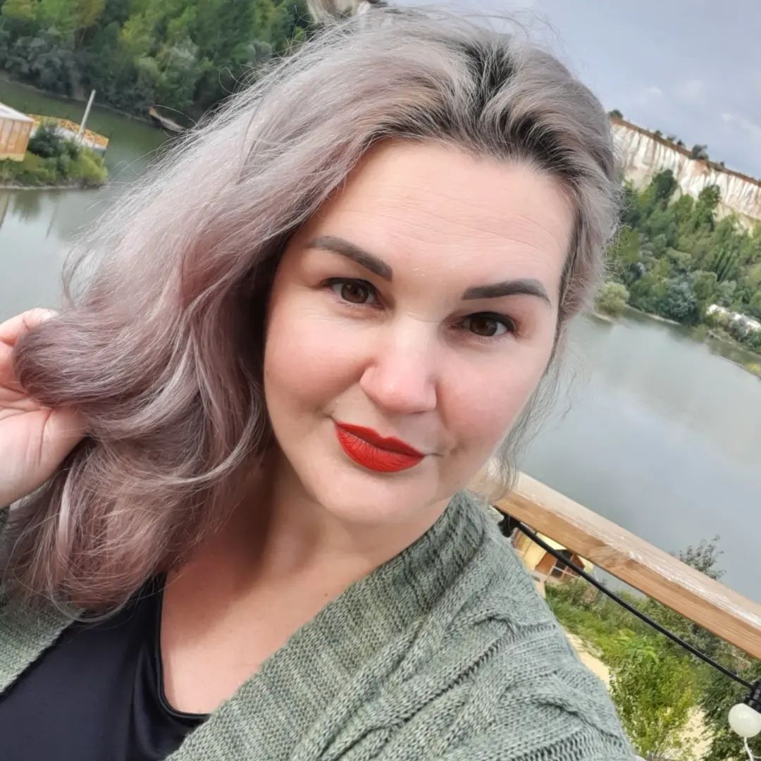 kat_tsssss в LOOKY. . null