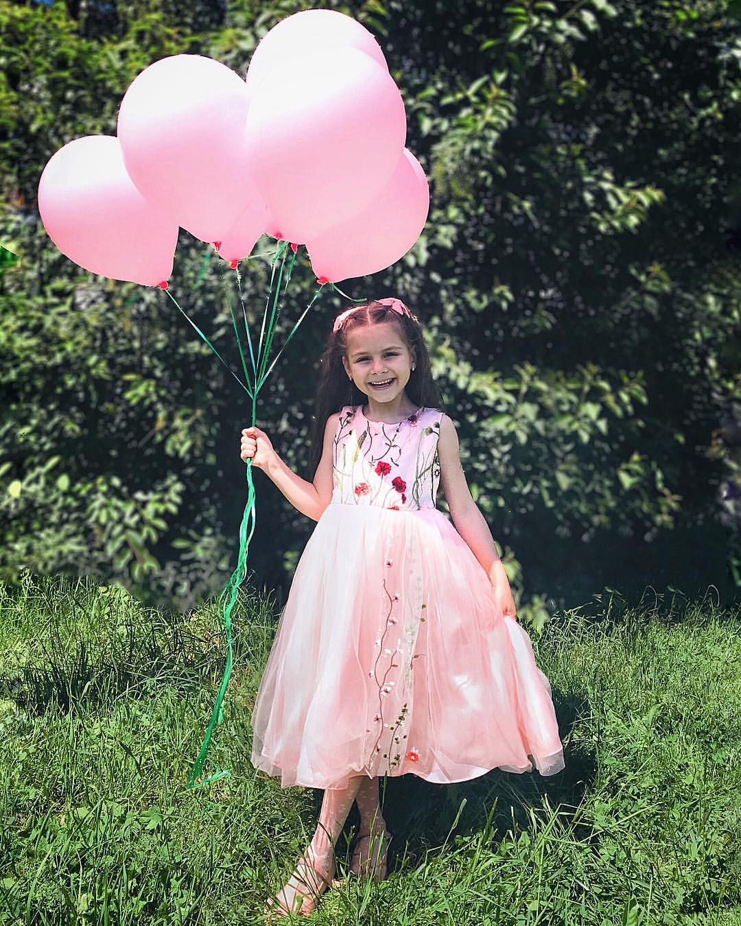 poleva.anastasiya в LOOKY — Пока актуально, Моя выпускница👧🏻🎀
Не знаю как исправить з