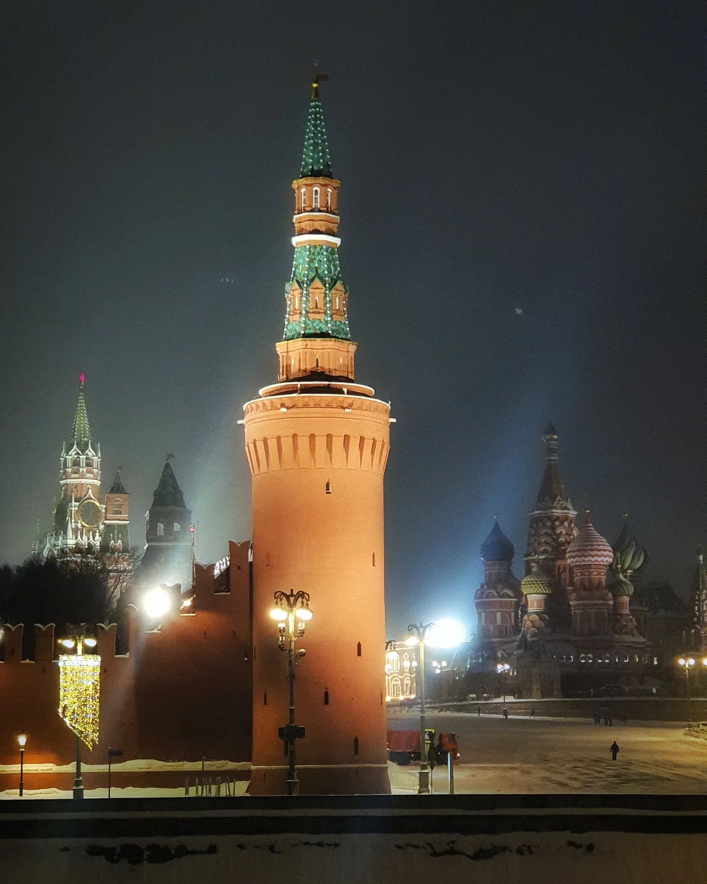 Кремль / Kremlin 🇷🇺
#россия #москва #кремль #кремлевскаянабережная #russia #moscow #kremlin