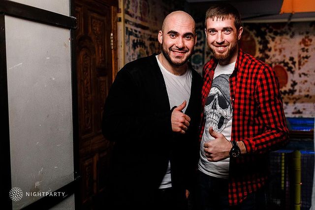 rudnikov_official в LOOKY. #выходные,#vahtangbeatbox,#chaihona1vrn,#чайхона1,#чайхона1врн,#чайхона1воронеж,#воронеж,#пятница,#улыбнись,#звездныегости,#рудников,#леонид,#холостякизглубинки,#хорошокогдахорошо. Всем отличного настр...