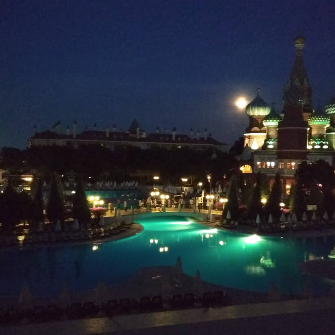 Вечерний Кремлин, красота .....
