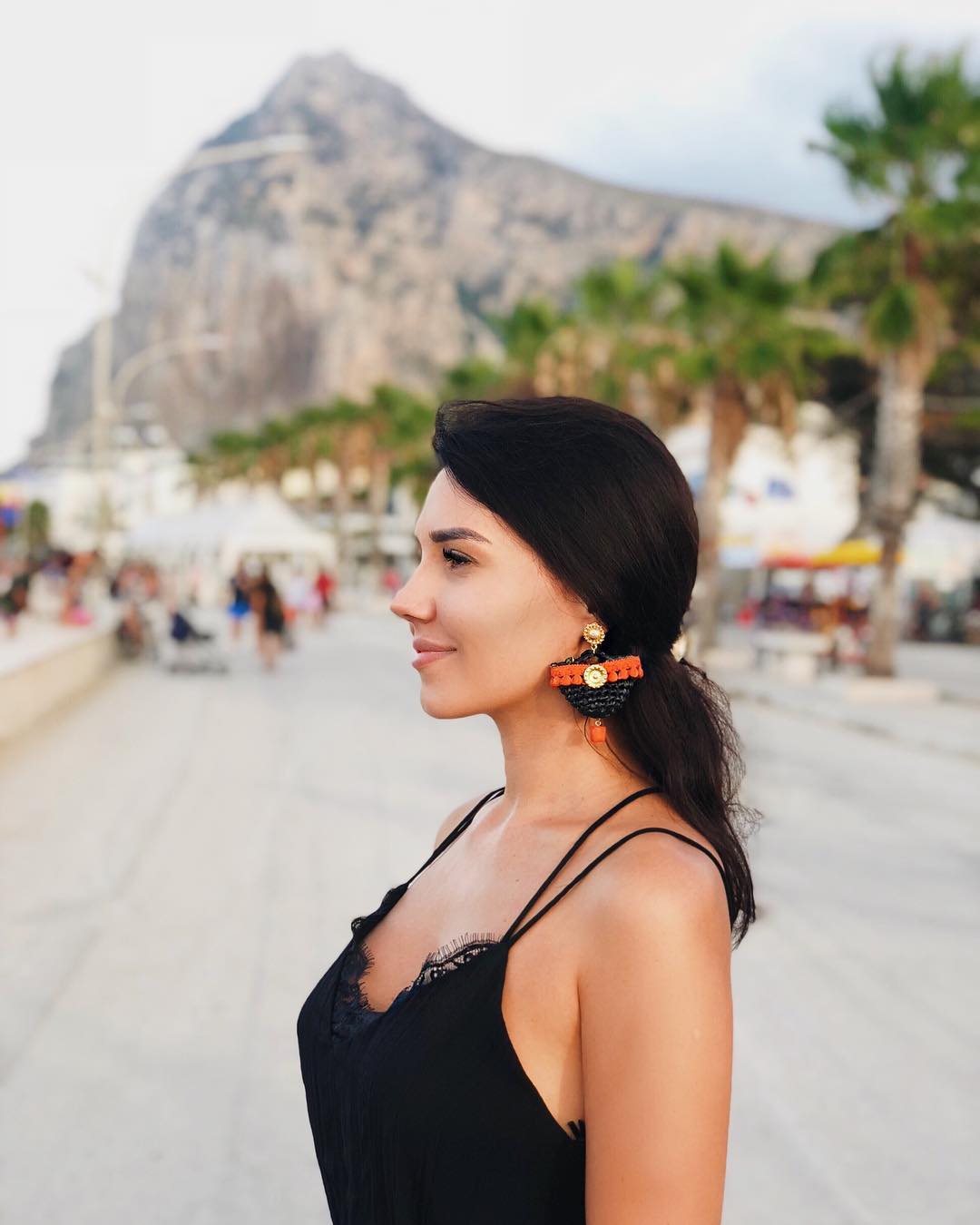 bela_alexa в LOOKY — Если я вижу необычные серёжки- они мои. ⠀⠀⠀ ⠀⠀⠀⠀⠀⠀ ⠀⠀⠀⠀⠀⠀⠀⠀⠀