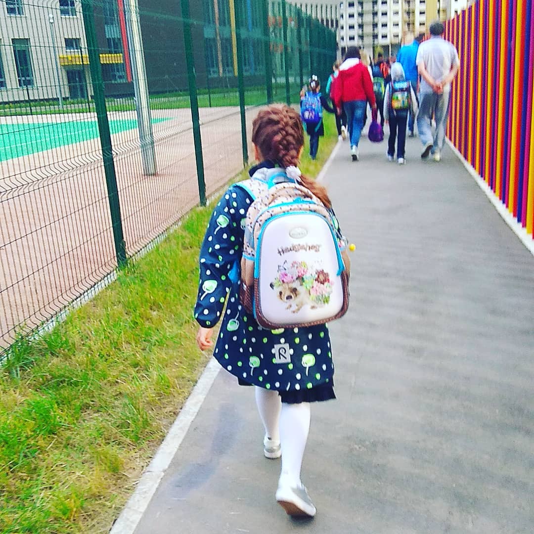 ya____marina в LOOKY. . Моя первоклашка торо...