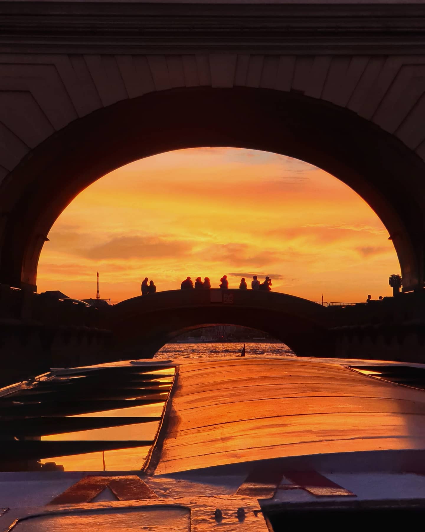 nihatkarann в LOOKY. #russia,#saintpetersburg,#architecture,#sunset,#россия,#санктпетербург,#архитектура,#закат. Sunset in St.Petersb...