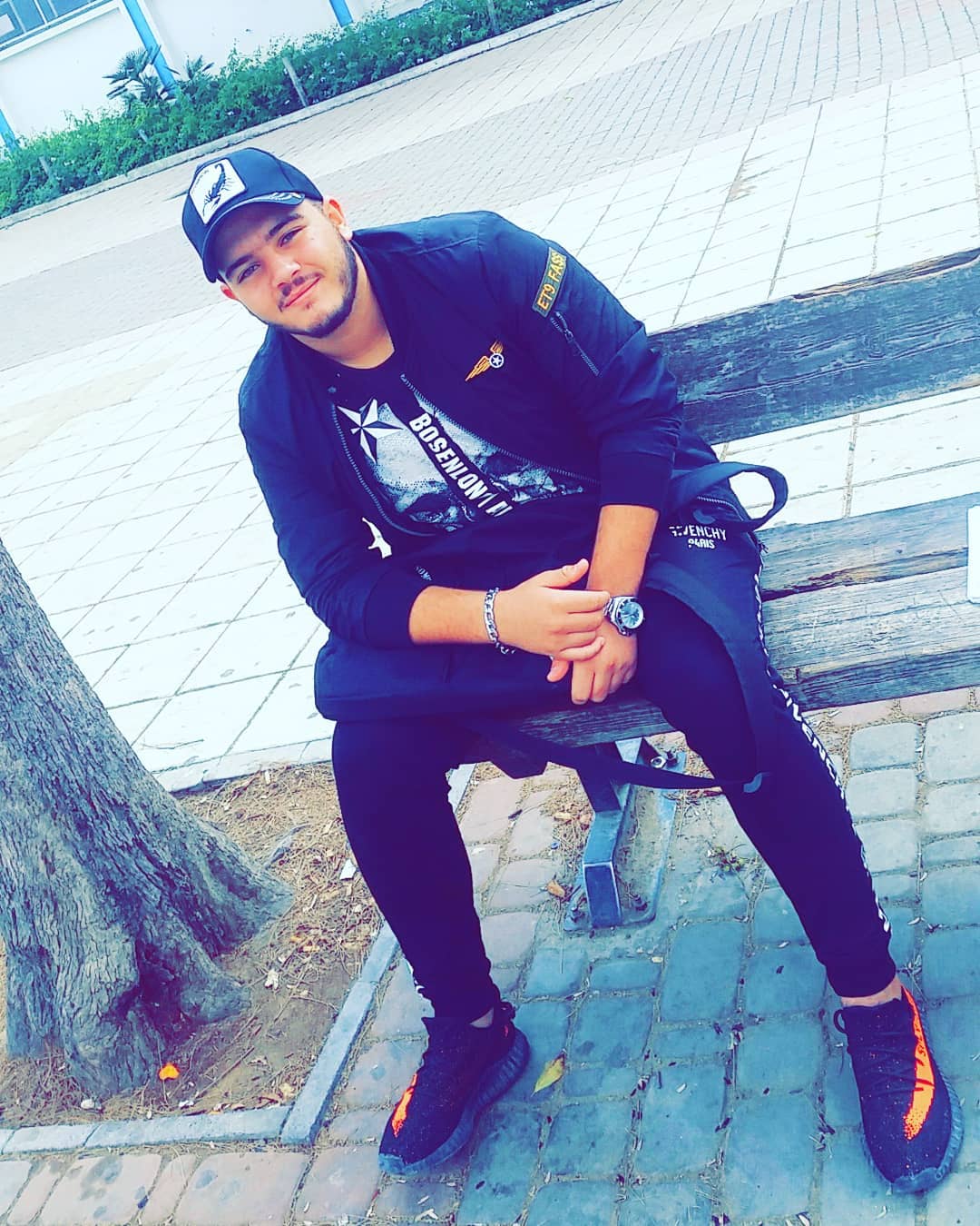 marwan_ahl в LOOKY. #photo,#photography,#photooftheday,#love,#instagood,#art,#beautiful,#life,#travel,#photographer,#picoftheday,#instagram,#beauty,#nature,#fashion,#follow,#happy,#model,#photoshoot,#sky,#naturephotography,#instalike,#followme,#smile,#instadaily,#me,#music,#style,#photos,#cute. 😄 ما تظنه أسوء ما ح...