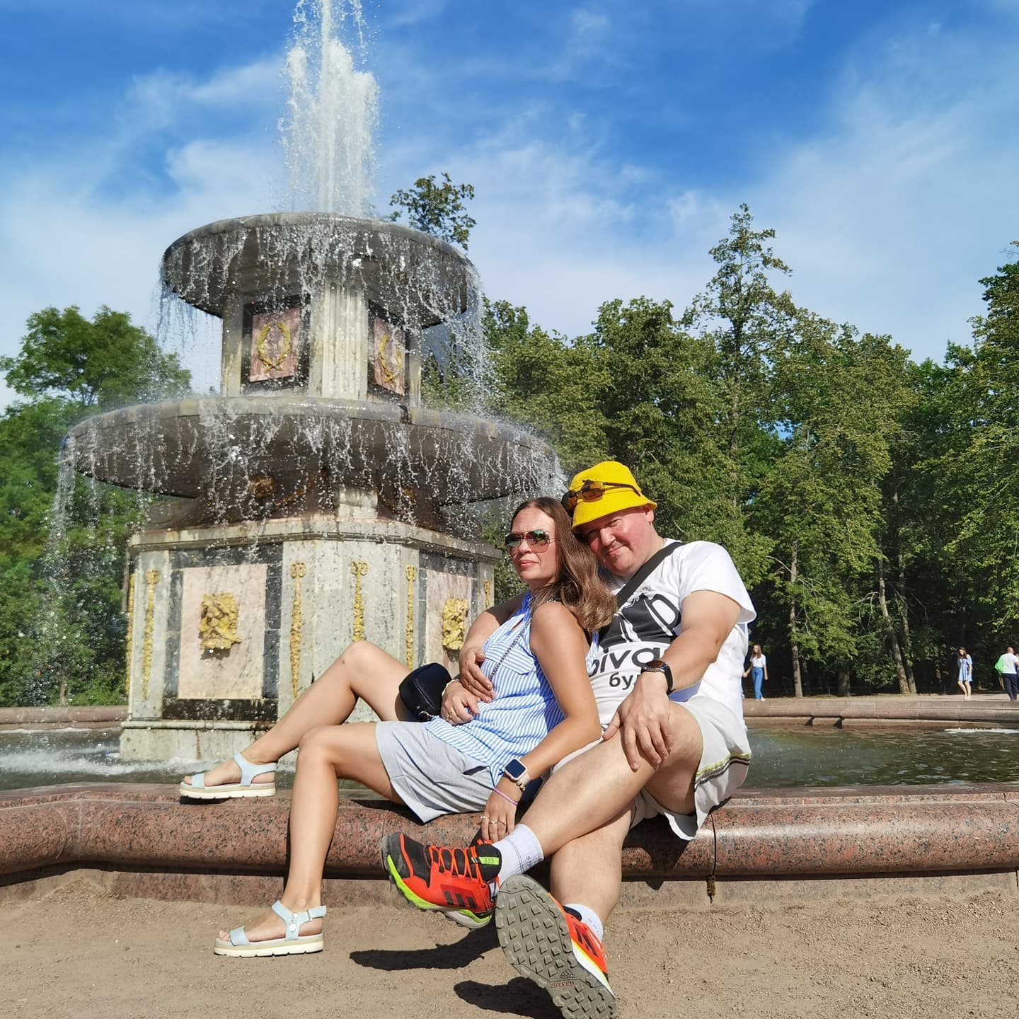 dmitriy_starostin в LOOKY. . null