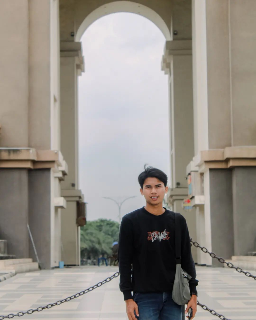 mfh.___ в LOOKY. . Sebuah epilog tanpa ...