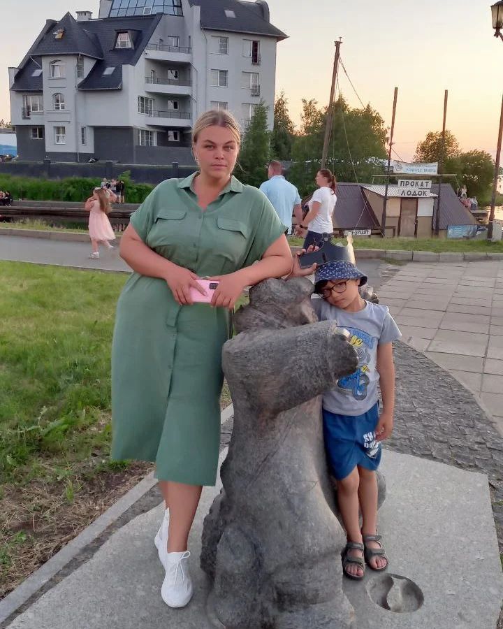 sult1anym in LOOKY. . В многочасовом ожида...