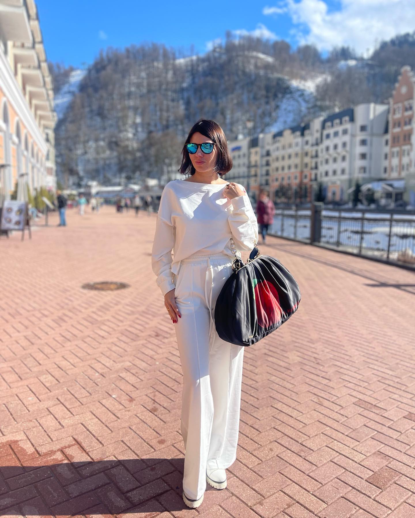 bela_alexa in LOOKY. . Сегодня жаришка, сол...