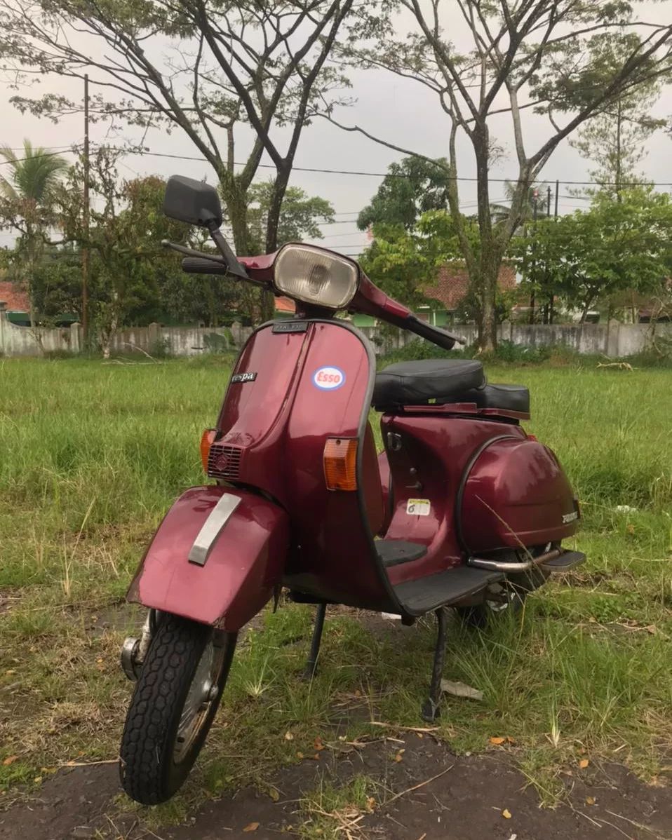 cksmotor в LOOKY. #jualvespa,#vespapx,#vespaexclusive,#vespaexclusive2,#jualmotorbekas,#jualmotorvespapx,#jualvespaexcel150. SOLDOUT
Dijual Vespa...