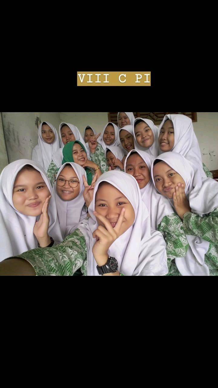 novitha_sr02 в LOOKY. . null