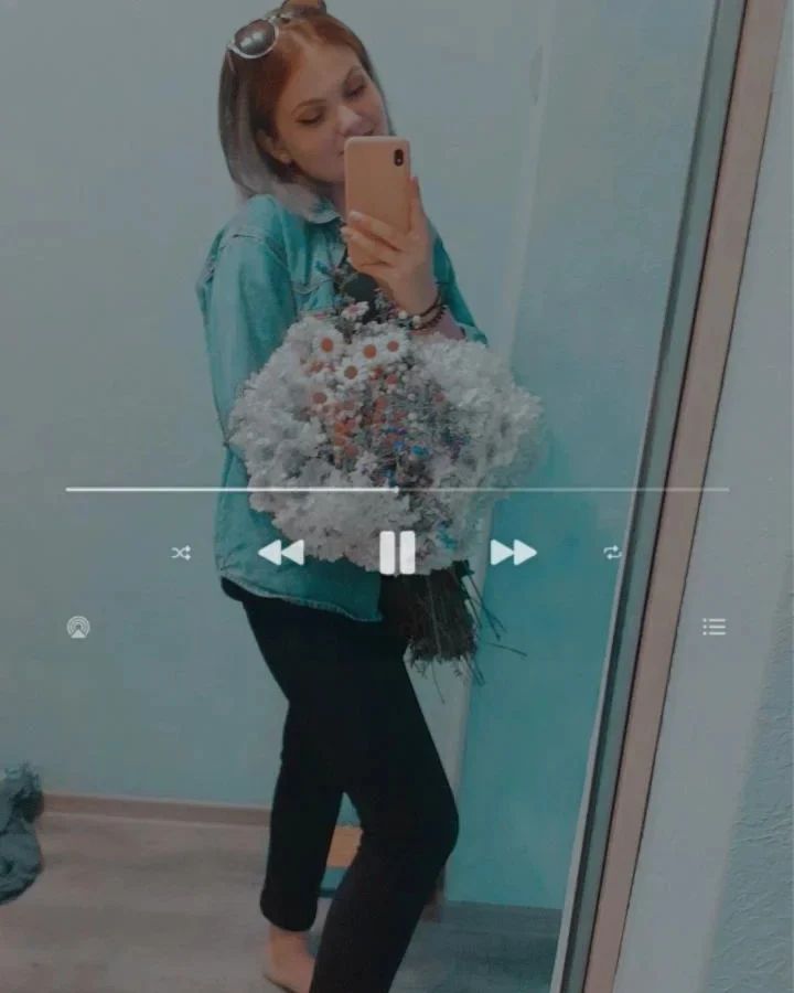 foreveryoung2591 в LOOKY. . Цветы без повода сам...