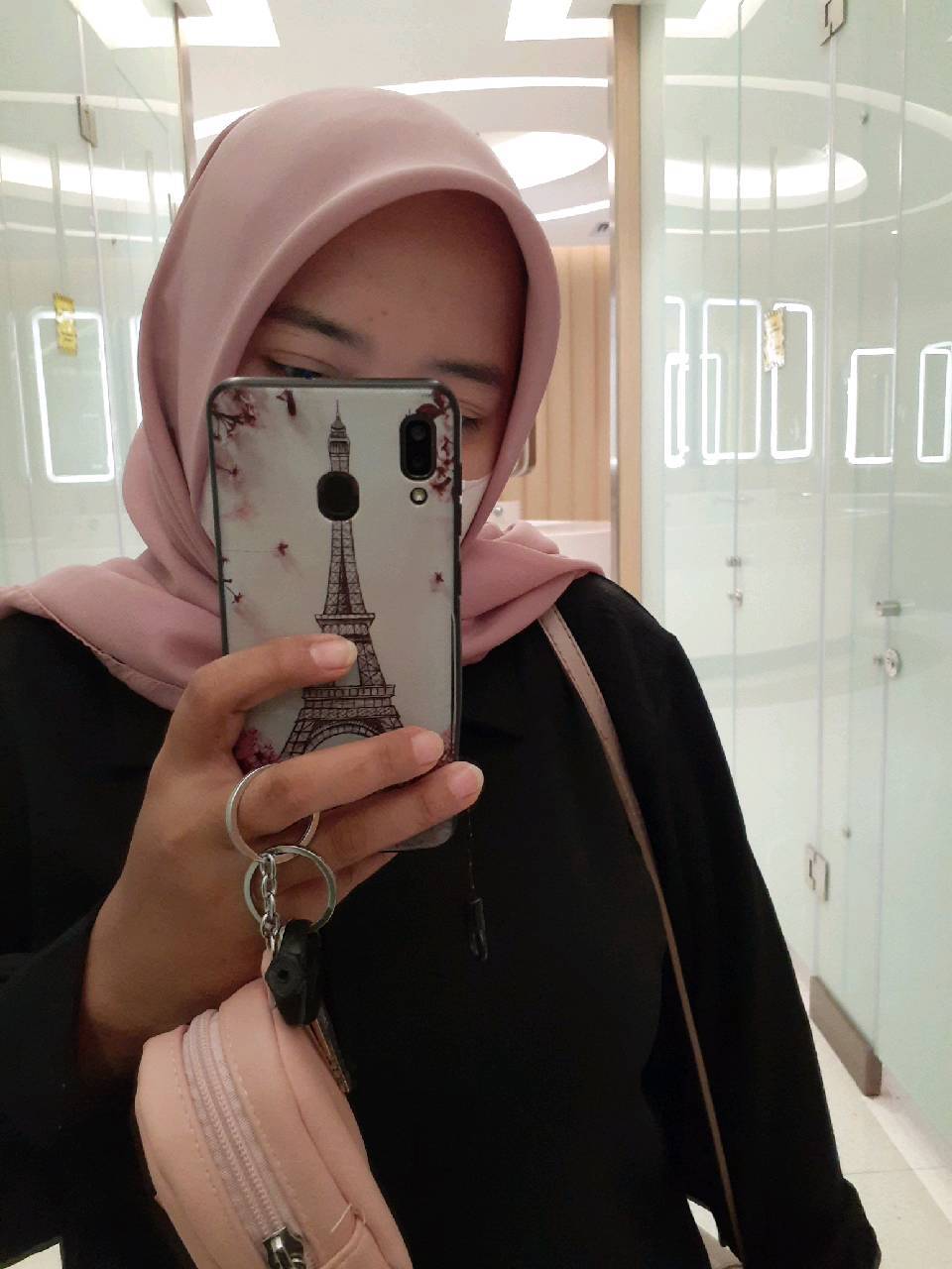 novitha_sr02 в LOOKY. . Repot bestieee😅😅