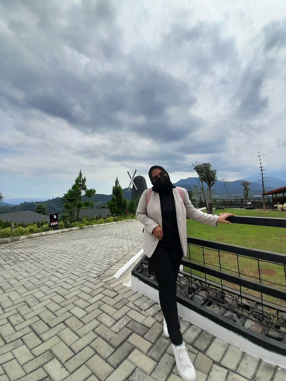 novitha_sr02 в LOOKY. . Menolak tua🤭