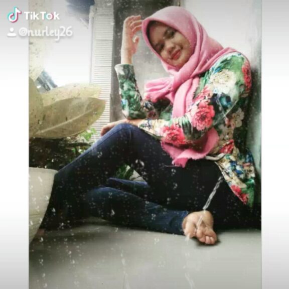 nurlely26 в LOOKY. . Gak kerasa bentar la...