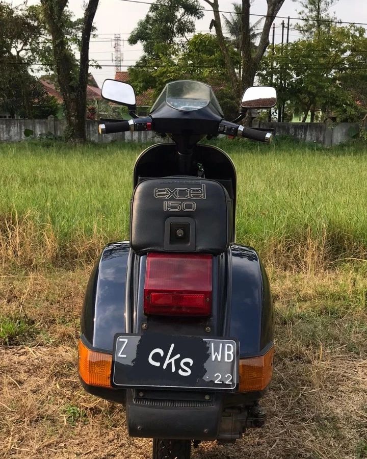 cksmotor в LOOKY. . SOLDOUT

DIJUAL 
VES...