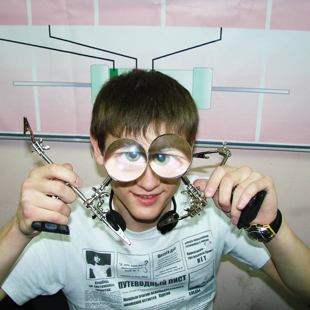 di_irkutsk_38 в LOOKY. #вызовпринят,#яшестьлетназад. Техникукум, паяльная...
