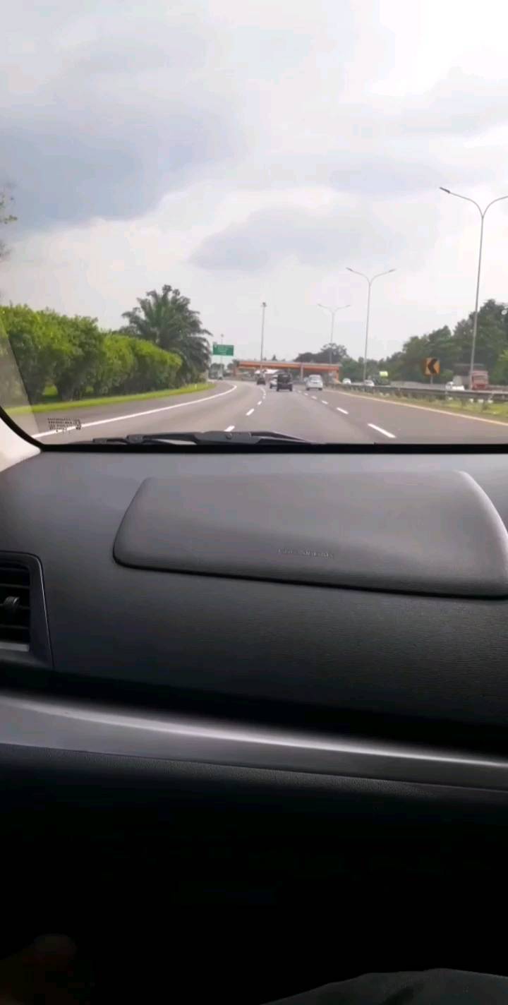 novitha_sr02 в LOOKY. . Sing penting bikin s...