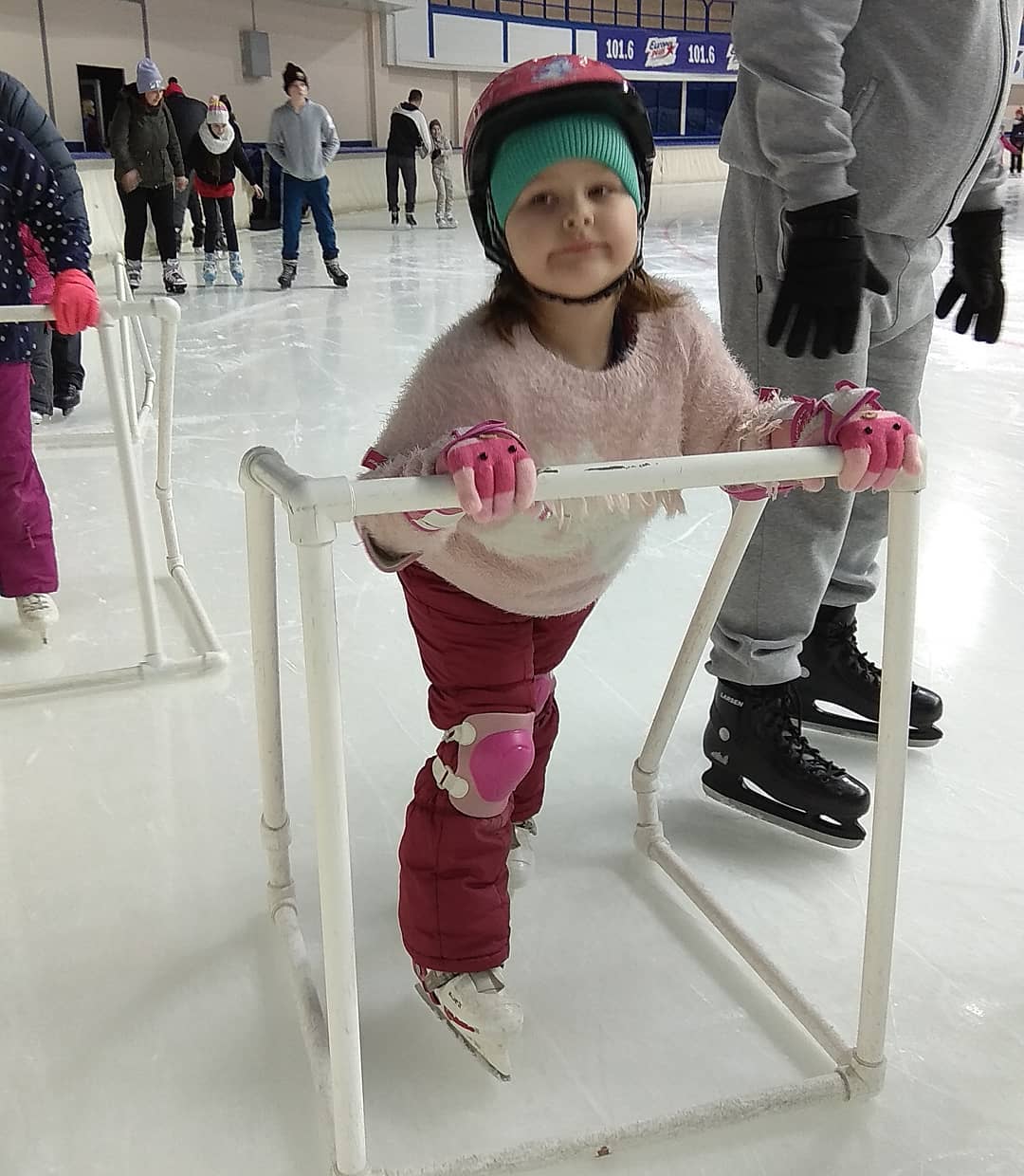 ya____marina в LOOKY. . Хорошо покатались ⛸️