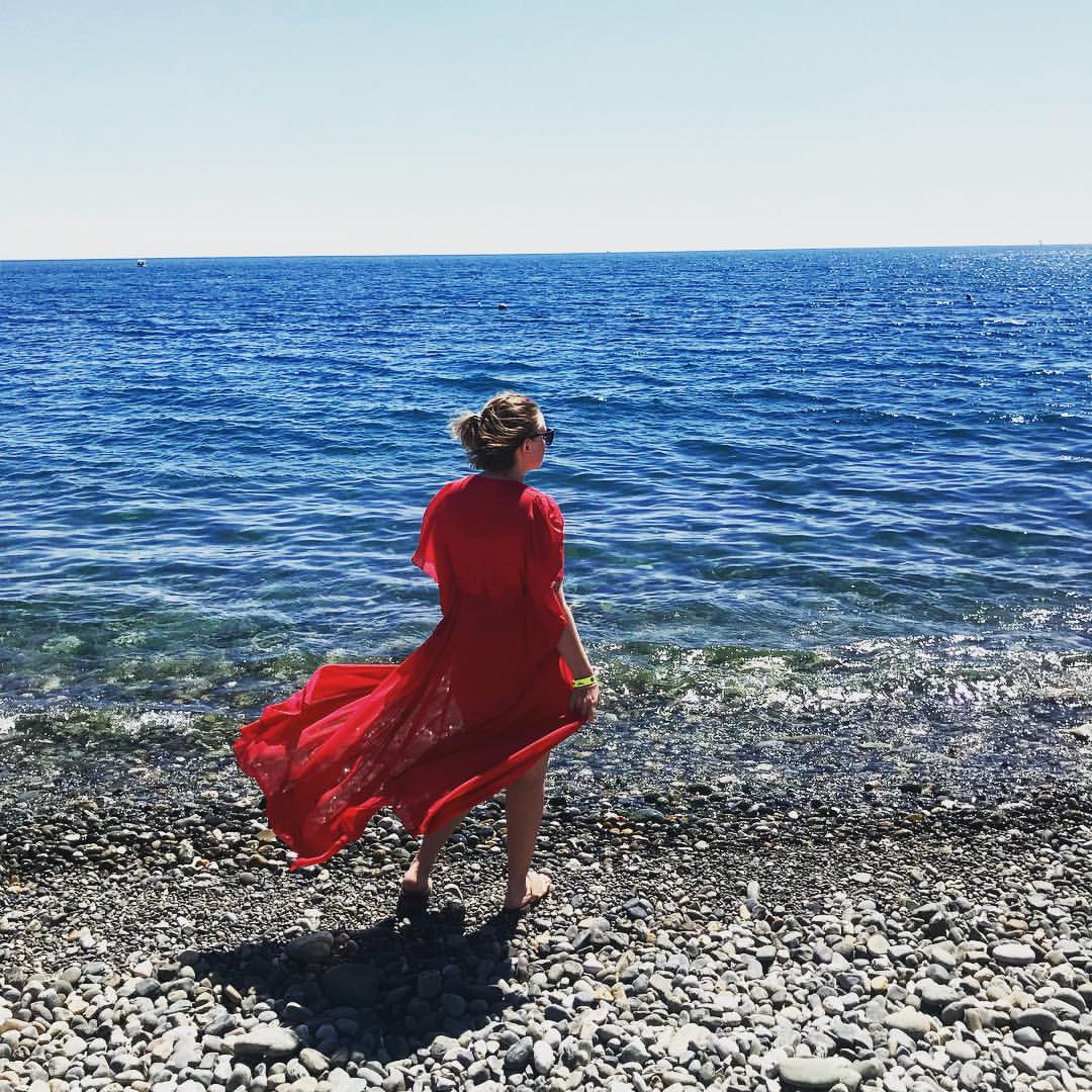 abyzova.evgeniya в LOOKY — #сочи2018 #море🌊 #солнце #пляж🌴