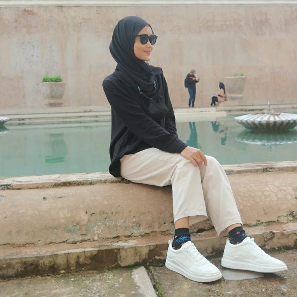Dea Amalia в LOOKY. #tamansarijogja,#jogjaistimewa,#jogjawisata. Dimana mana hatiku s...