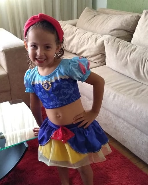lilianborges_lilet в LOOKY. #PartiuCarnaval,#escola,#Princesasdisney,#familiameuamormaior. Minha filha @let4202...