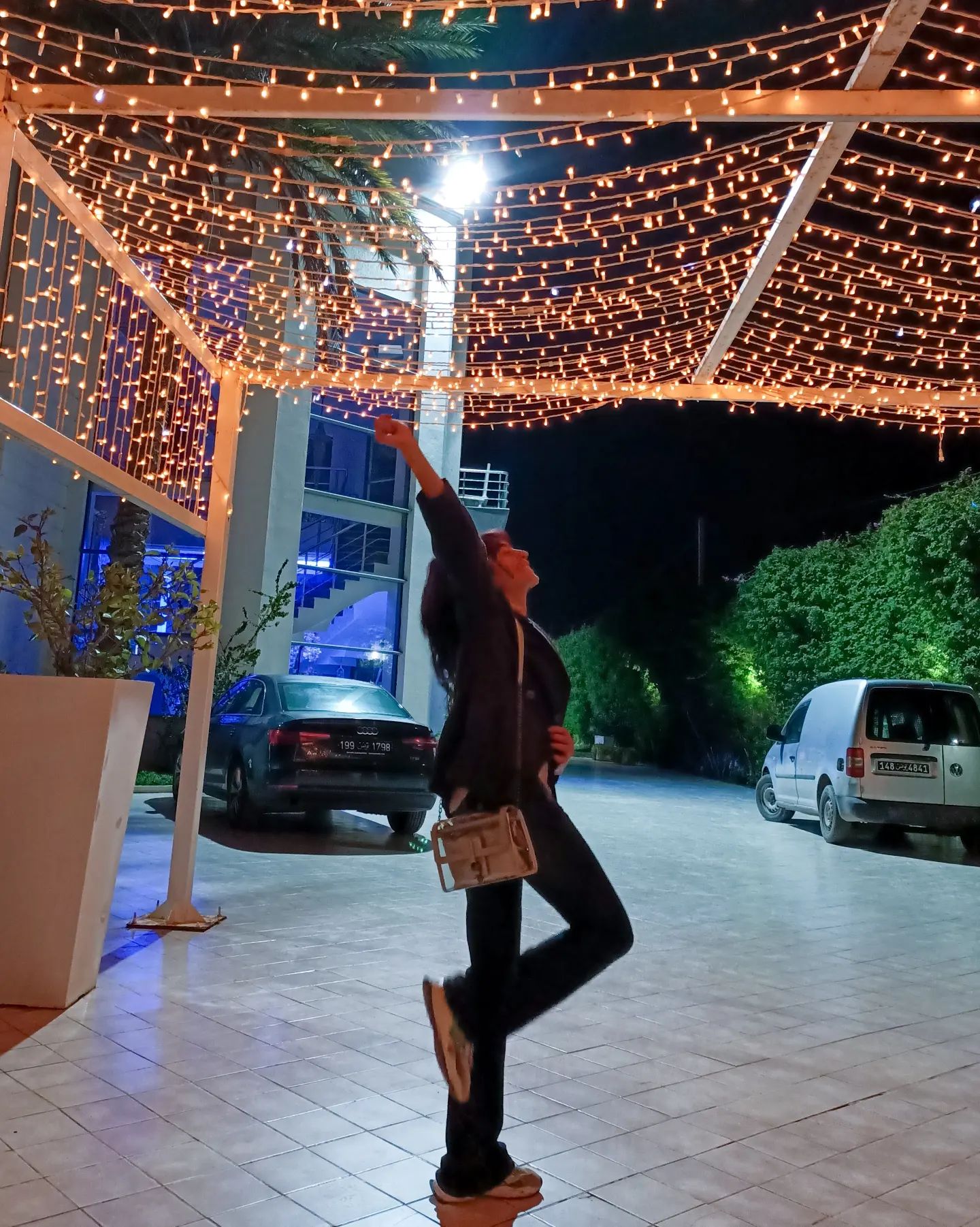 zaoualisara in LOOKY. . وتهدينا الحياة اضواء...