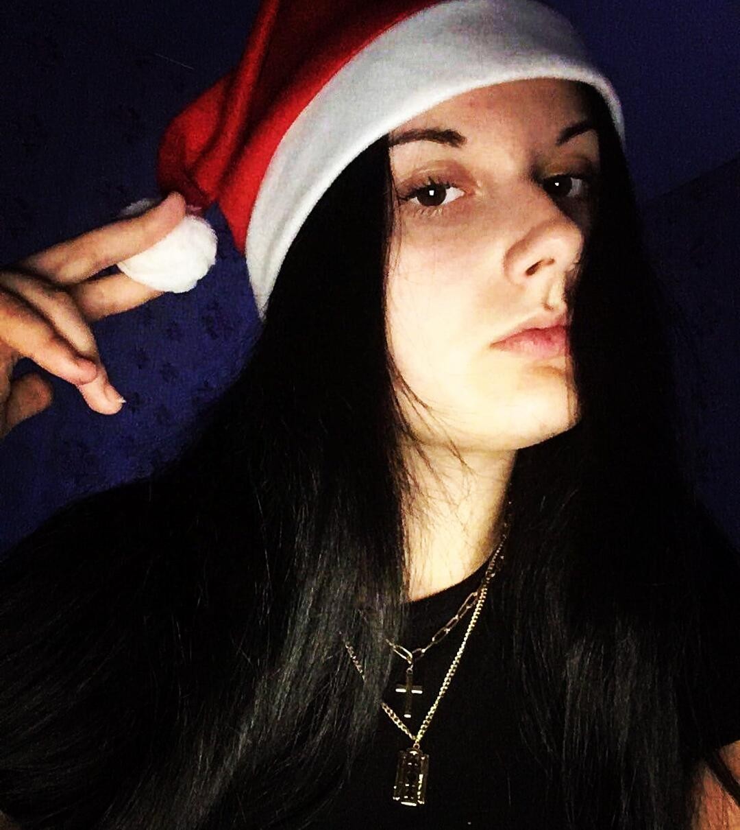 __dashi.ksss__ in LOOKY. . 🖤⛓️Новый год — хор...