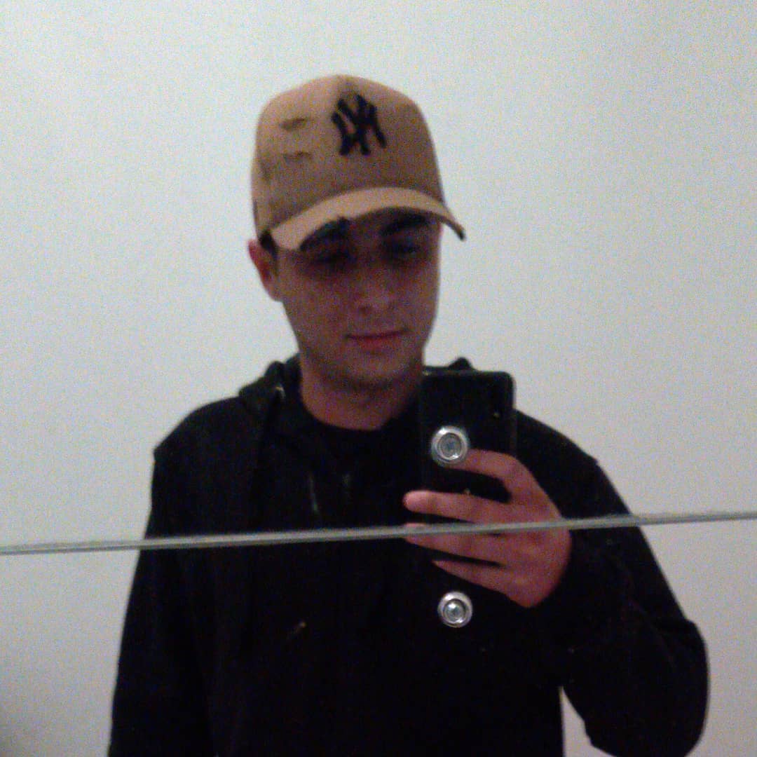 allan_rodrigues001 в LOOKY. . Arrisque-se, porque ...