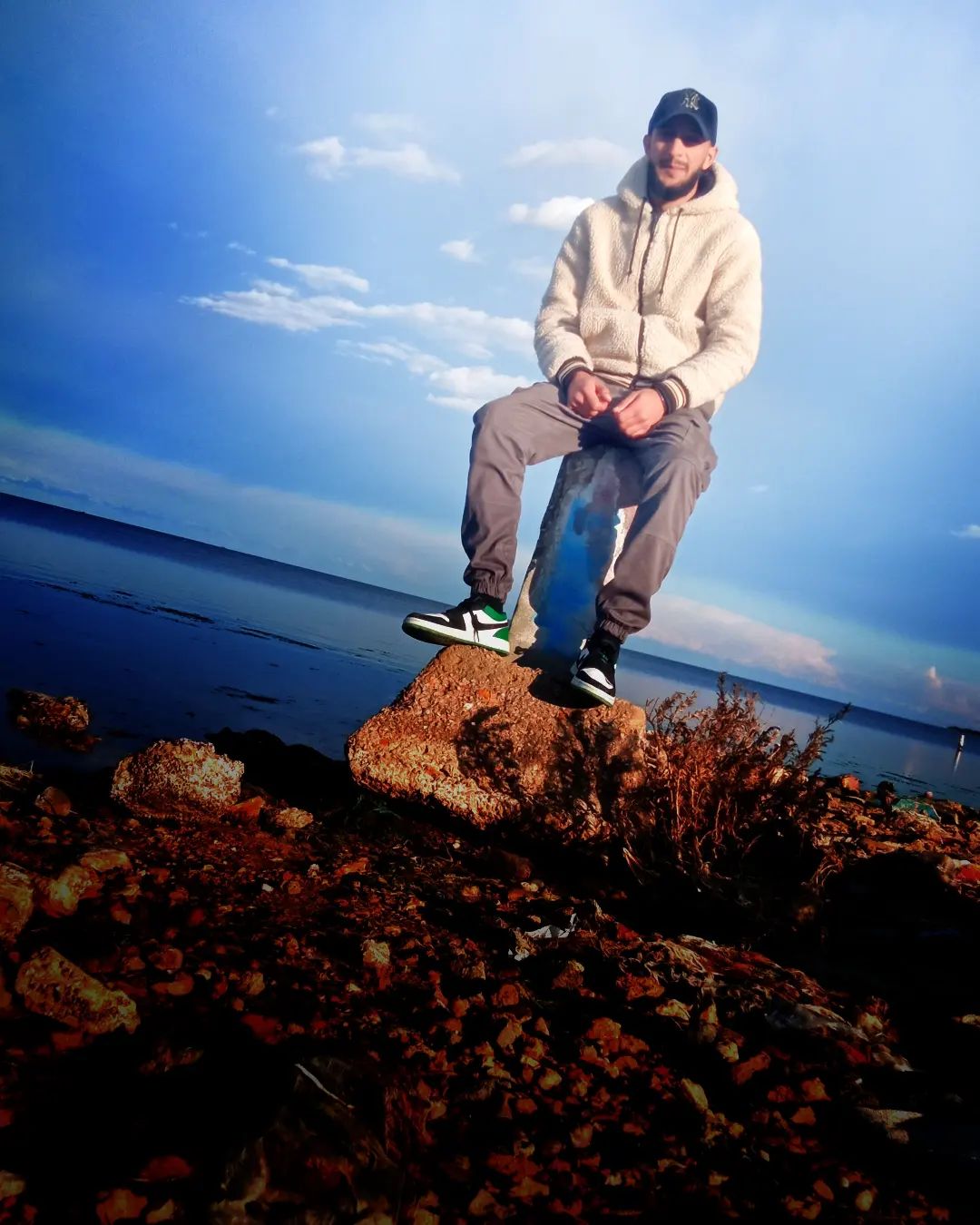 mahdy_ayed в LOOKY. . 💙