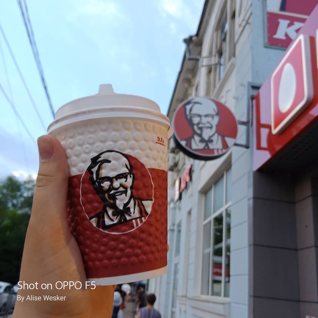 tatyanasemenycheva в LOOKY. #безфильтров,#nofilter,#kfc,#krasnodar,#краснодар,#кфс,#кфскраснодар,#kfckrasnodar. Немного фото с намек...
