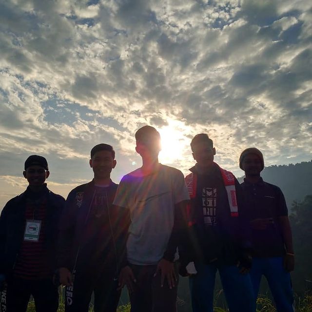 dnfrh_ в LOOKY. #watujengger,#exploremojokerto,#watujengger1100mdpl. Rasa lelah yang kau ...