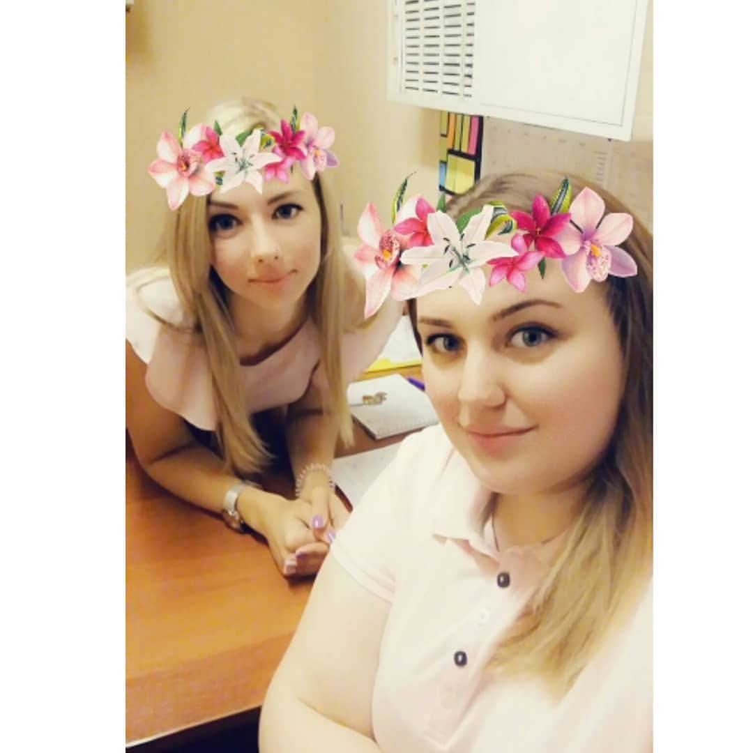 marinochka95_ in LOOKY. #работа#четвергпочтиконецнедели#утроначинаетсяскофе. Работу работаем с @a...