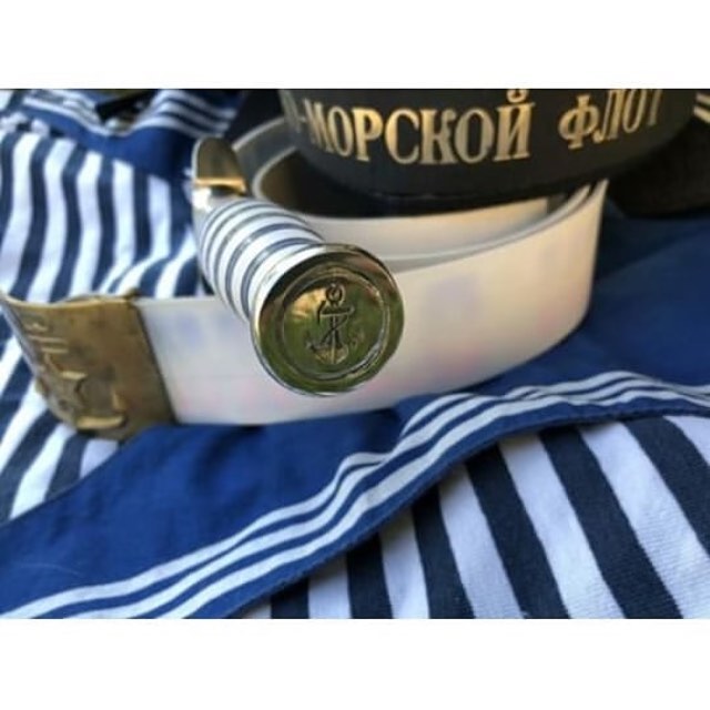 __tolyamba__ в LOOKY — публикация