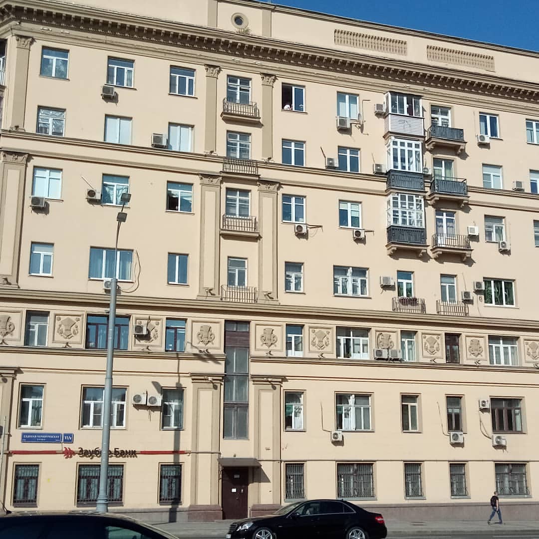 valery_garai в LOOKY — Квартиры на Садовой-Черногрязской д. 11/2 метро Красные воро