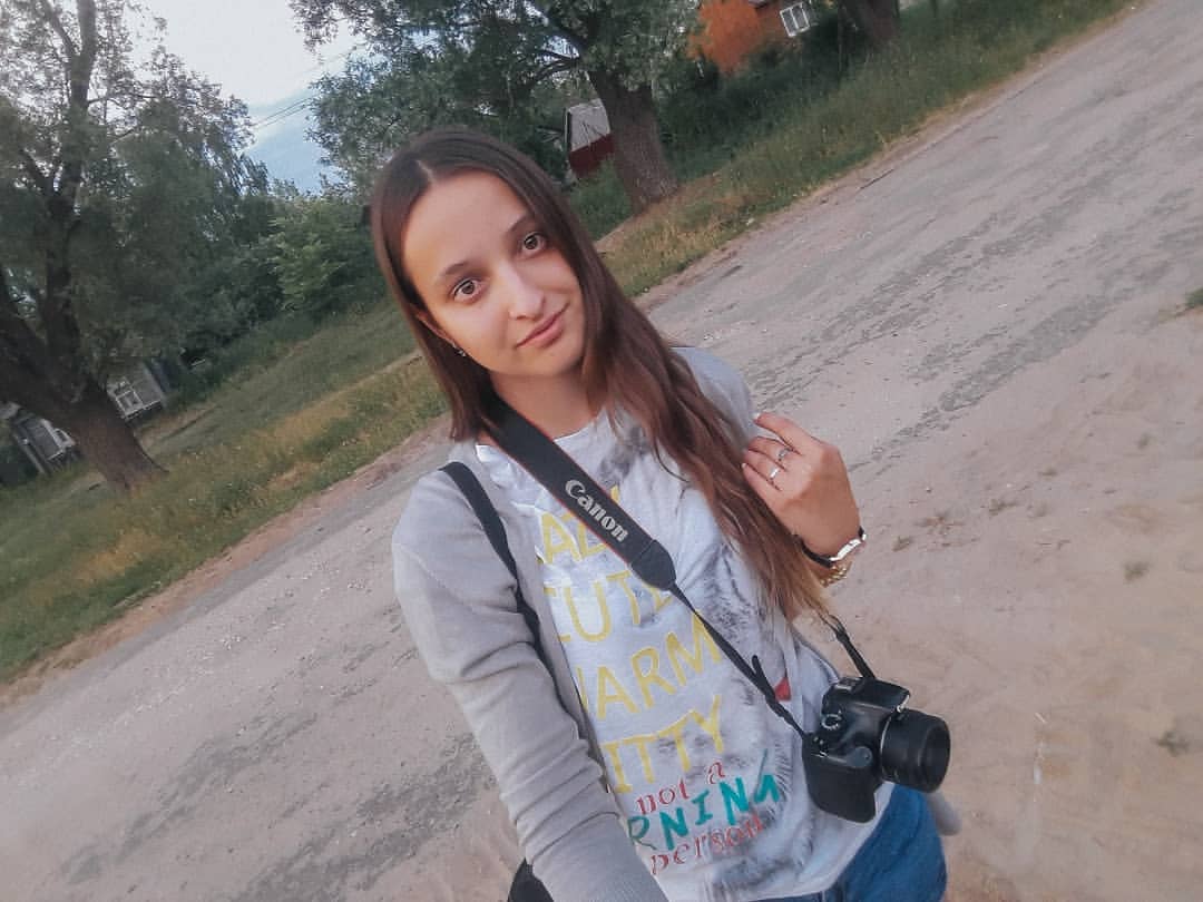 maez0va в LOOKY. . null