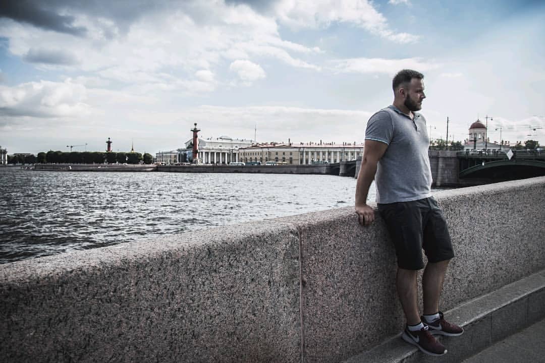 sergey_kruzin in LOOKY. . null