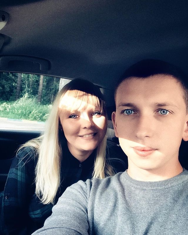 daria__basova в LOOKY. #семьябасовых,#выходные,#лето,#поездка,#москва,#familytime,#family,#mylove,#love,#❤️,#weekend,#summer,#travel,#song,#happy,#happytime,#sun,#sunshine,#moscow,#blueeyes. Наверное ничто так н...