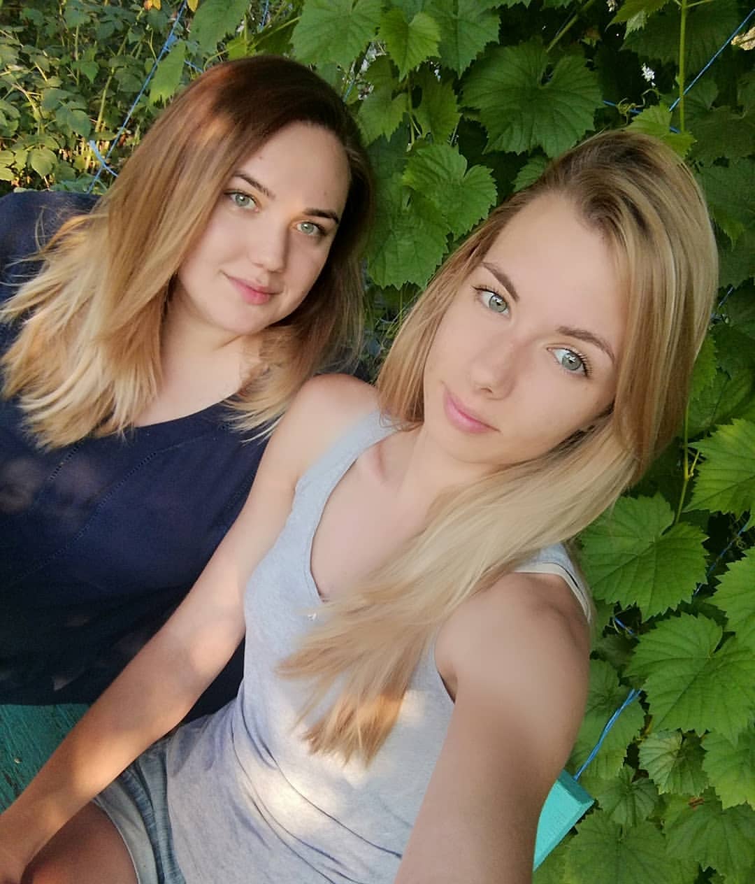 marinochka95_ in LOOKY. . 👯