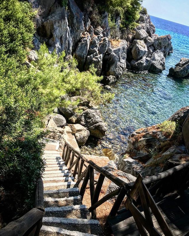 fatcaps в LOOKY. #beach,#beachlife,#greece,#photooftheday,#instagramanet,#beachtime,#sun,#tan,#tanning,#tanned,#nature,#water,#watercolor,#ocean,#lake,#sea,#waves,#wave,#instatag,#photooftheday,#beautiful,#sky,#fun,#stones,#reflection,#amazing,#beauty,#shore,#village. #beach #beachlife #g...