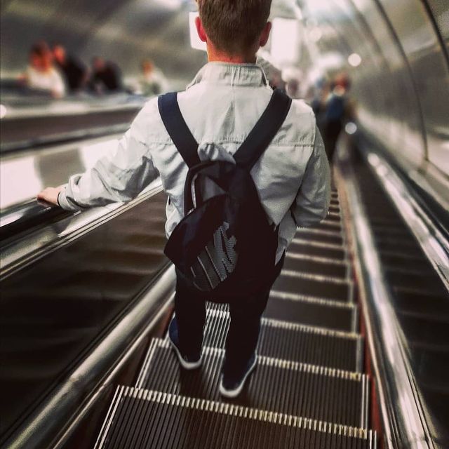 vad1m_ko в LOOKY. #walk#goodevening. На встречу приключен...