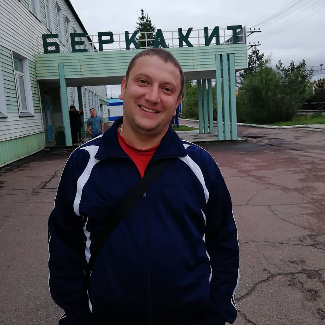 golf2033909 в LOOKY — #ненавижуберкакит#жопавселенной#работа#всякаяшляпа