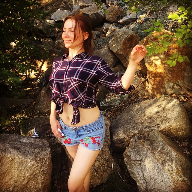 nesty_makeeva_lazareva в LOOKY. #есть. #есть две меня. одна...