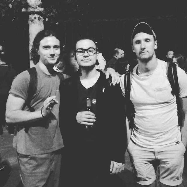 egorkondrat в LOOKY. . Приличные люди