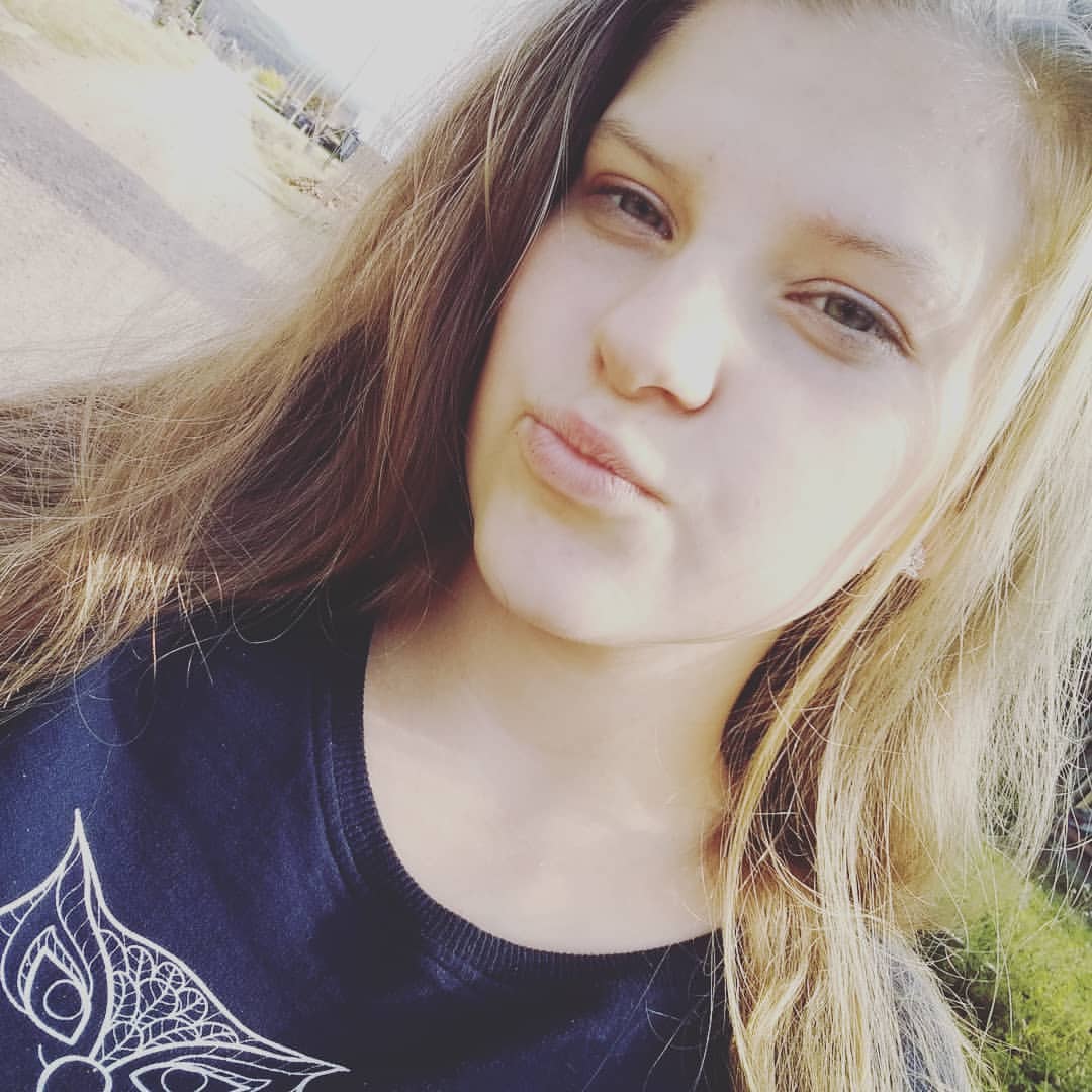 20.black_cherry в LOOKY — публикация