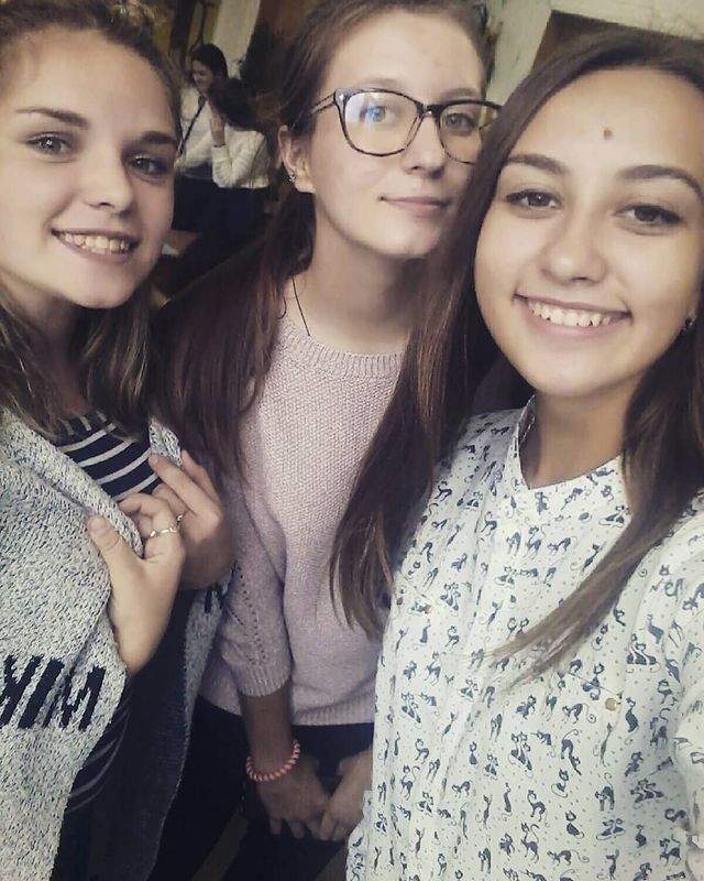 nastasyadegtjareva в LOOKY. . 182 группа💜💛💚 сам...