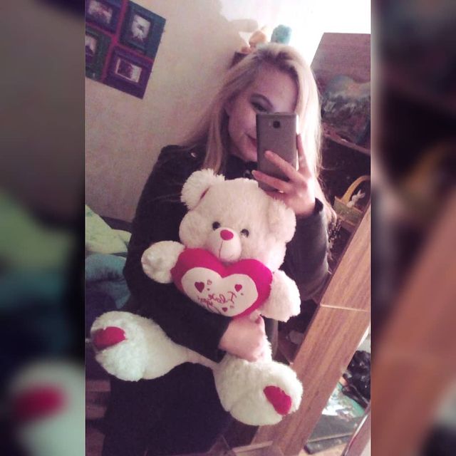 ypryamaya_vredina в LOOKY. . «Её улыбкой можно бы...